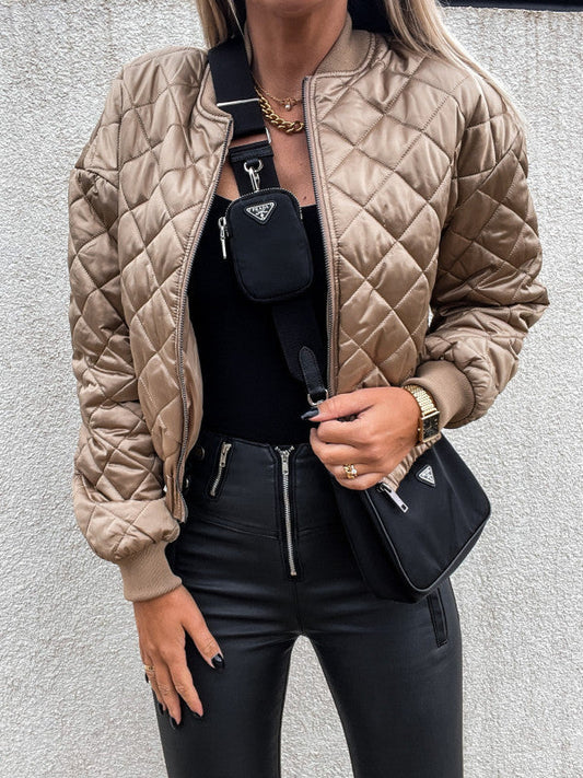 Women's Short Zip Closure Quilted Jacket