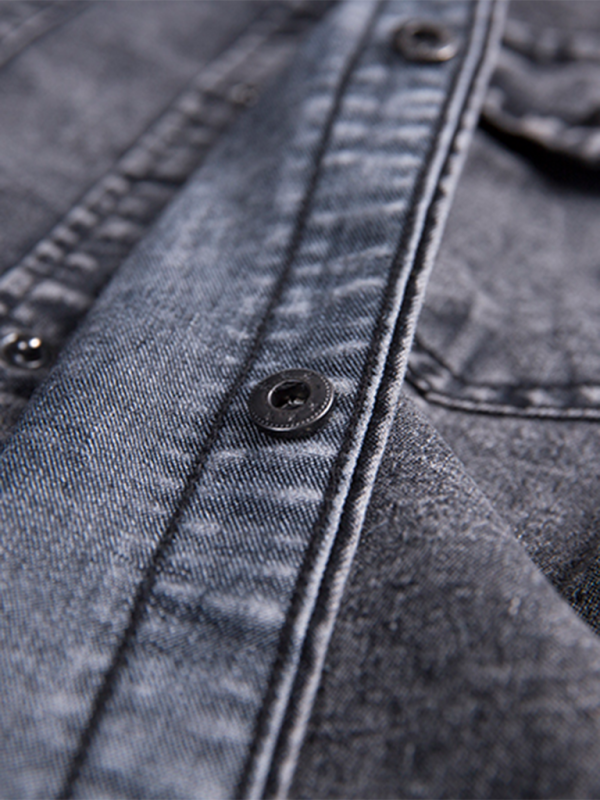 New Men's Solid Color Denim Pocket Decorated Short Sleeve Shirt