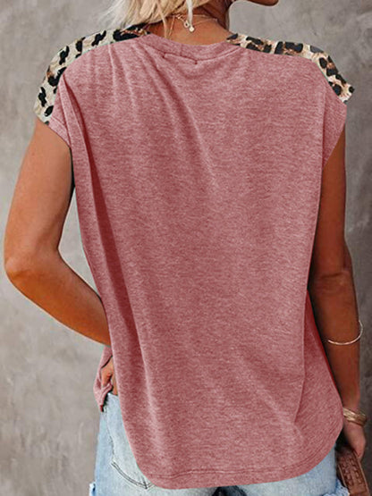 Round neck paneled leopard pocket raglan sleeve casual T-shirt