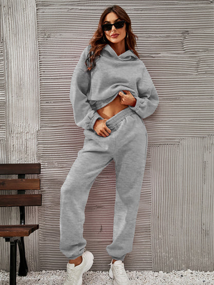 New fashion solid color hooded sweater casual upper and lower two pieces sets