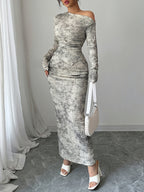 Off-shoulder long-sleeved hip skirt set